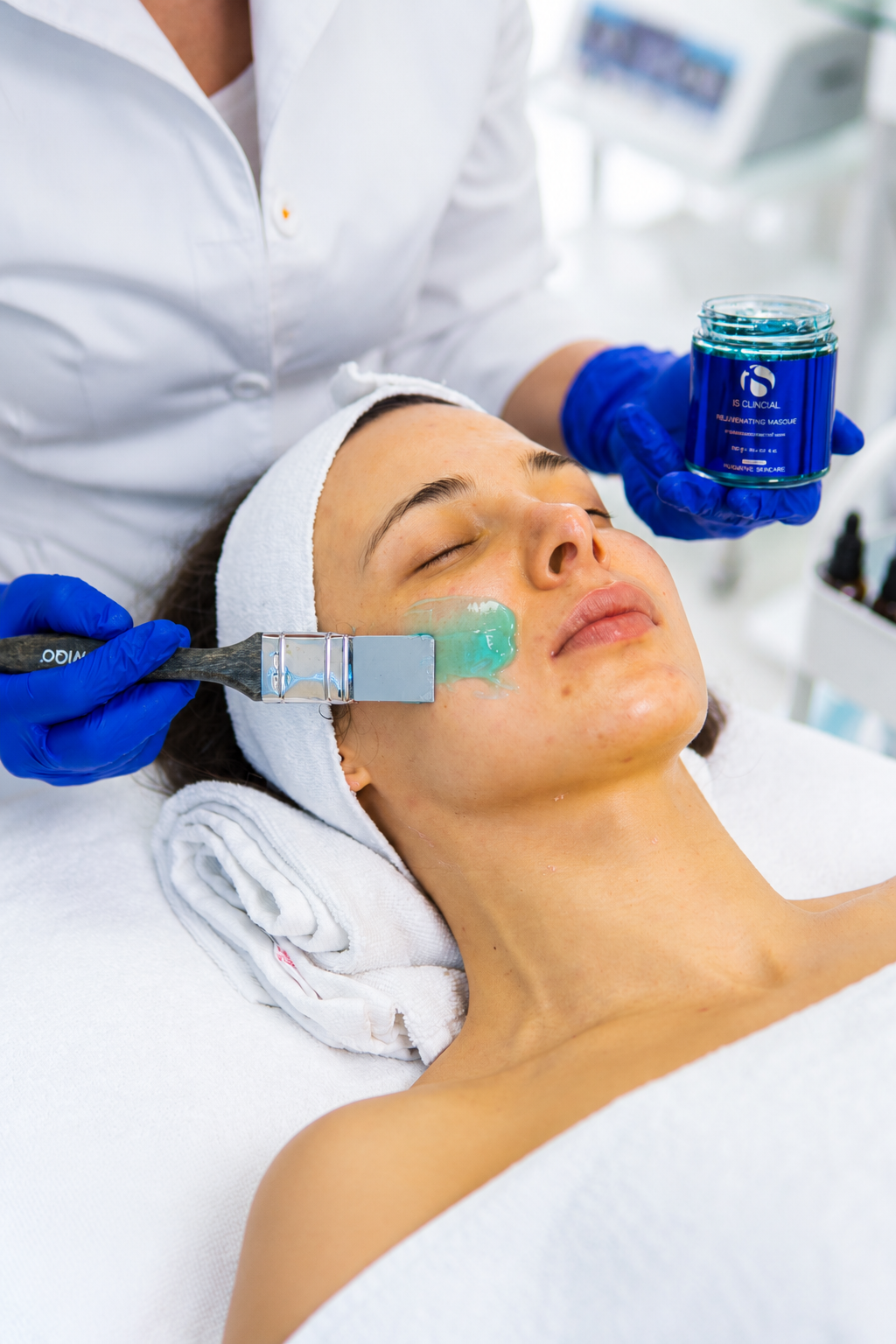 Chemical peels training